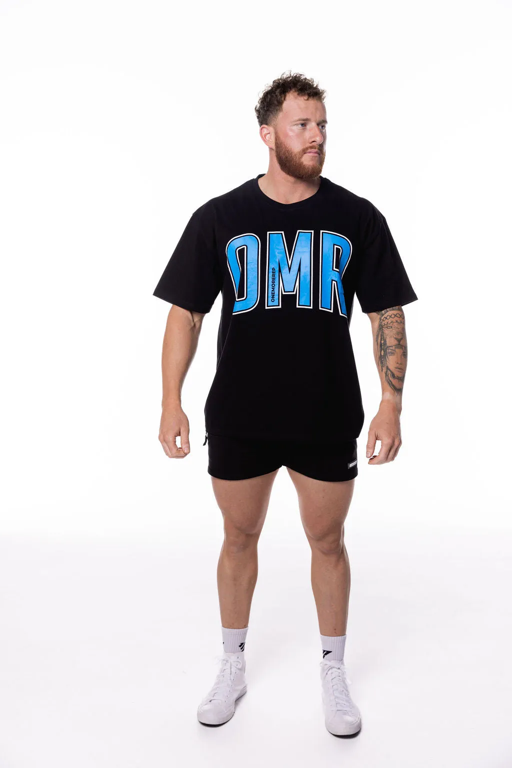 Oversized Pump Tee Black/Blue Raz