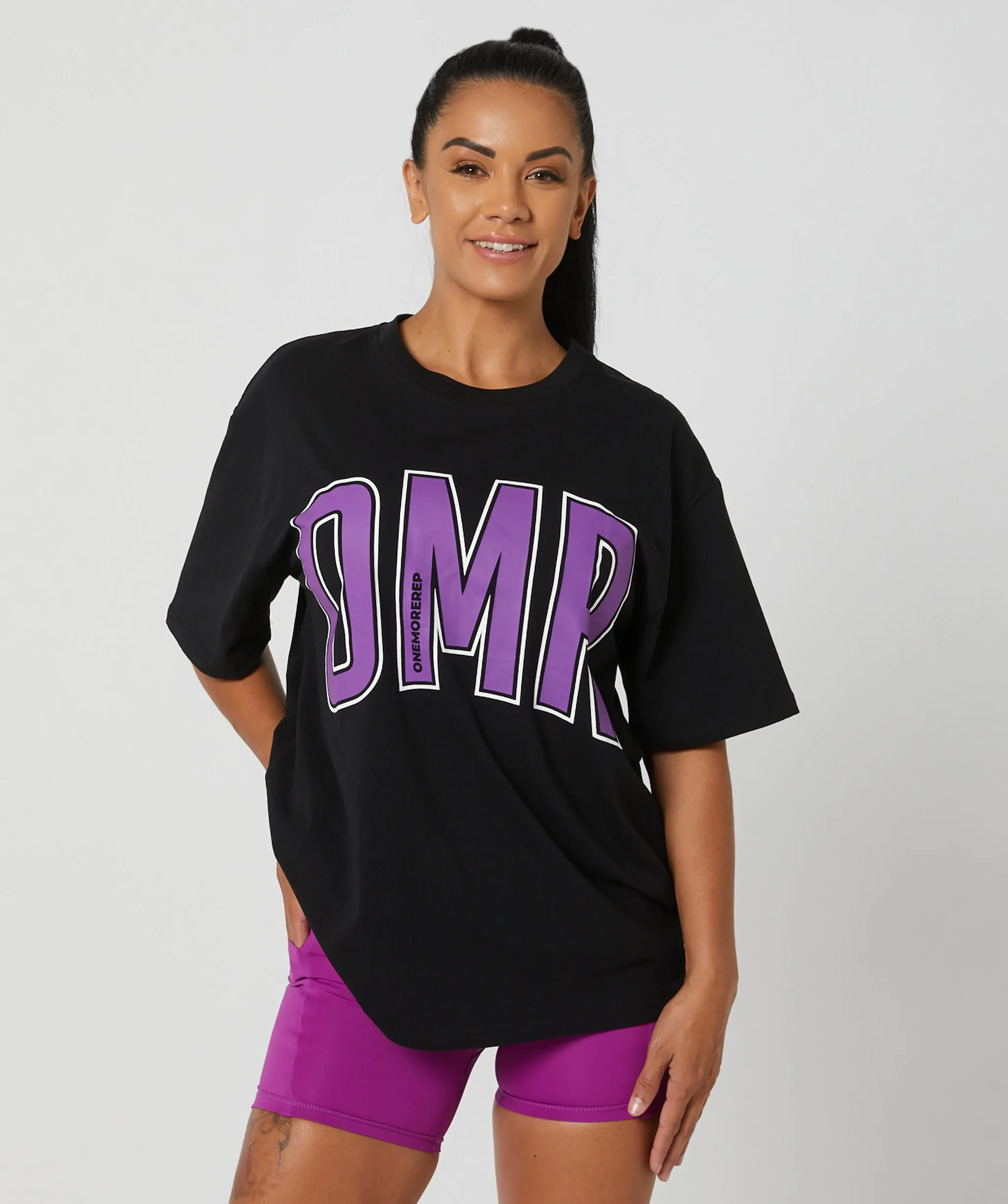 Oversized Pump Tee Black/Violet